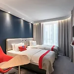 Express By Ihg Hotel