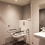 Express By Ihg 3*