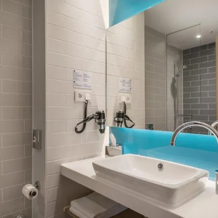 Hotel Express By Ihg