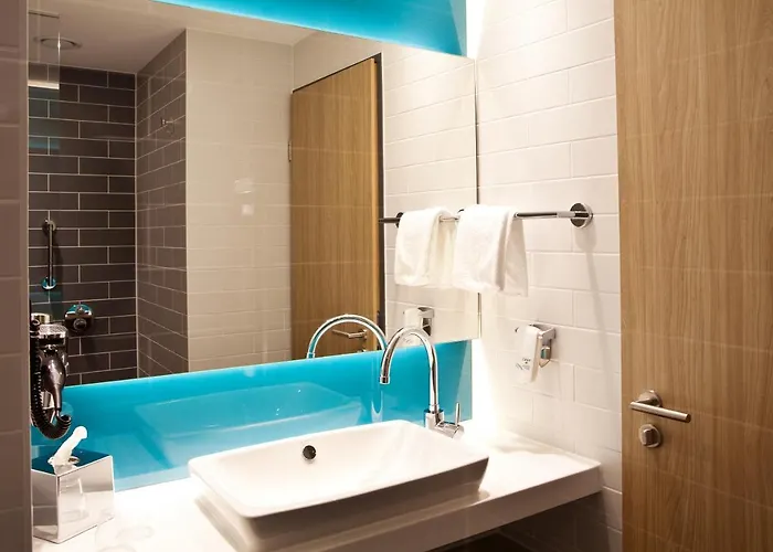 Hotel Express By Ihg