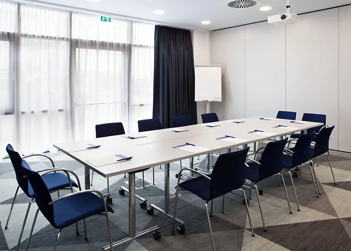 Express By Ihg Hotel Oberhausen (North Rhine-Westphalia)